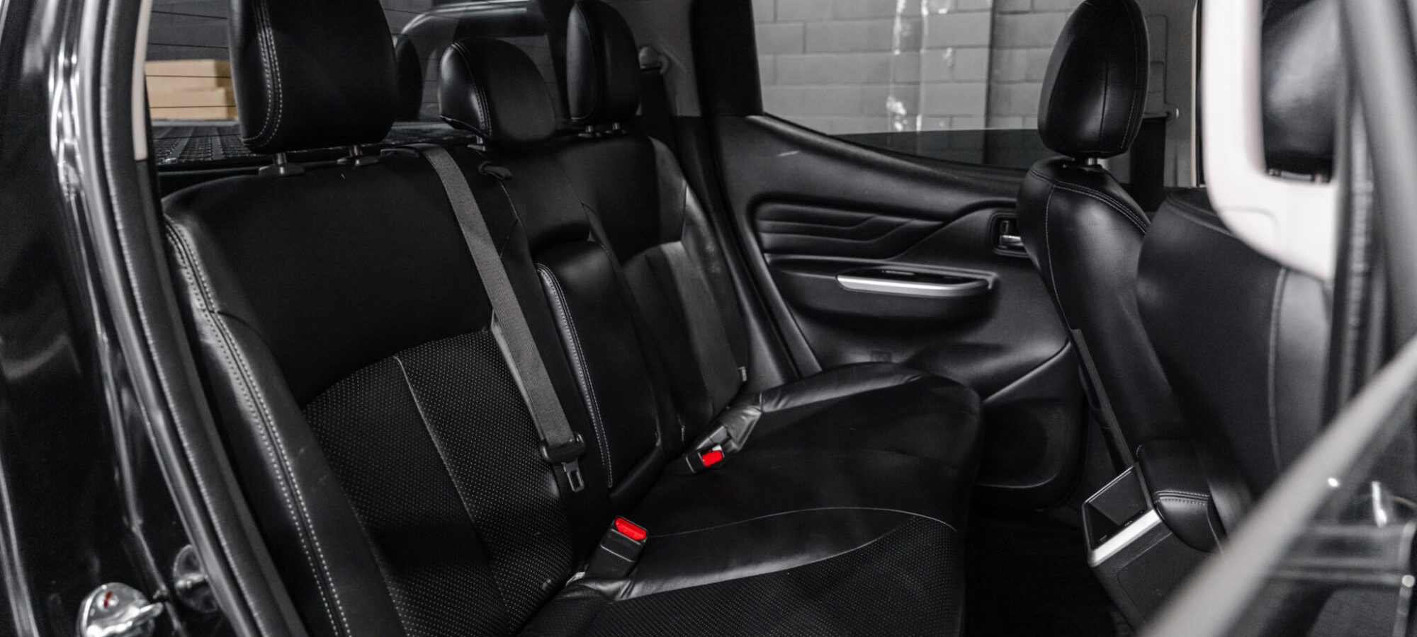 Vehicle Gallery Image