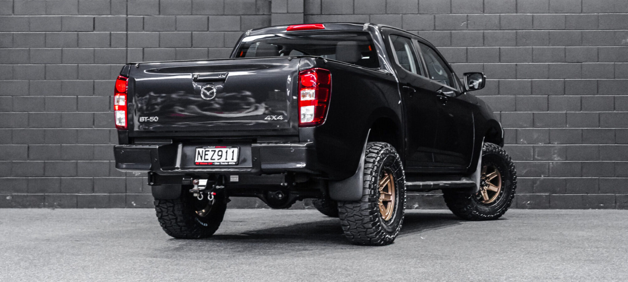 Vehicle Gallery Image