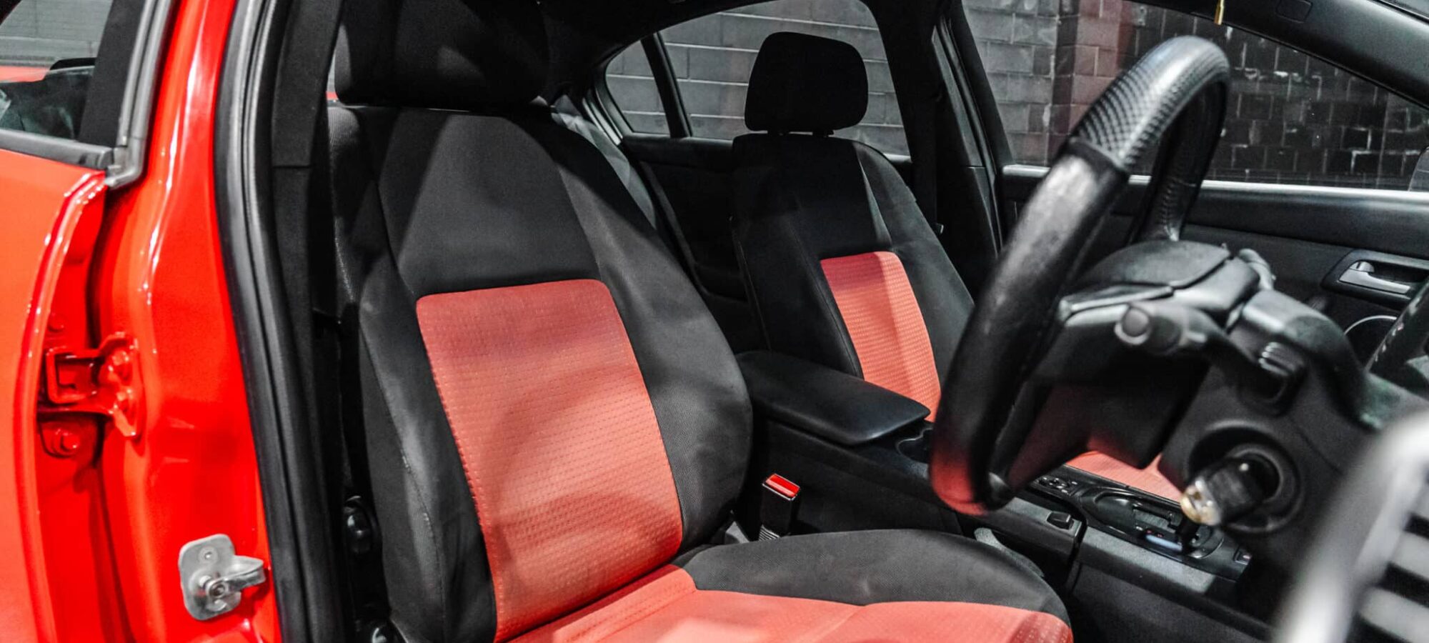 Vehicle Gallery Image