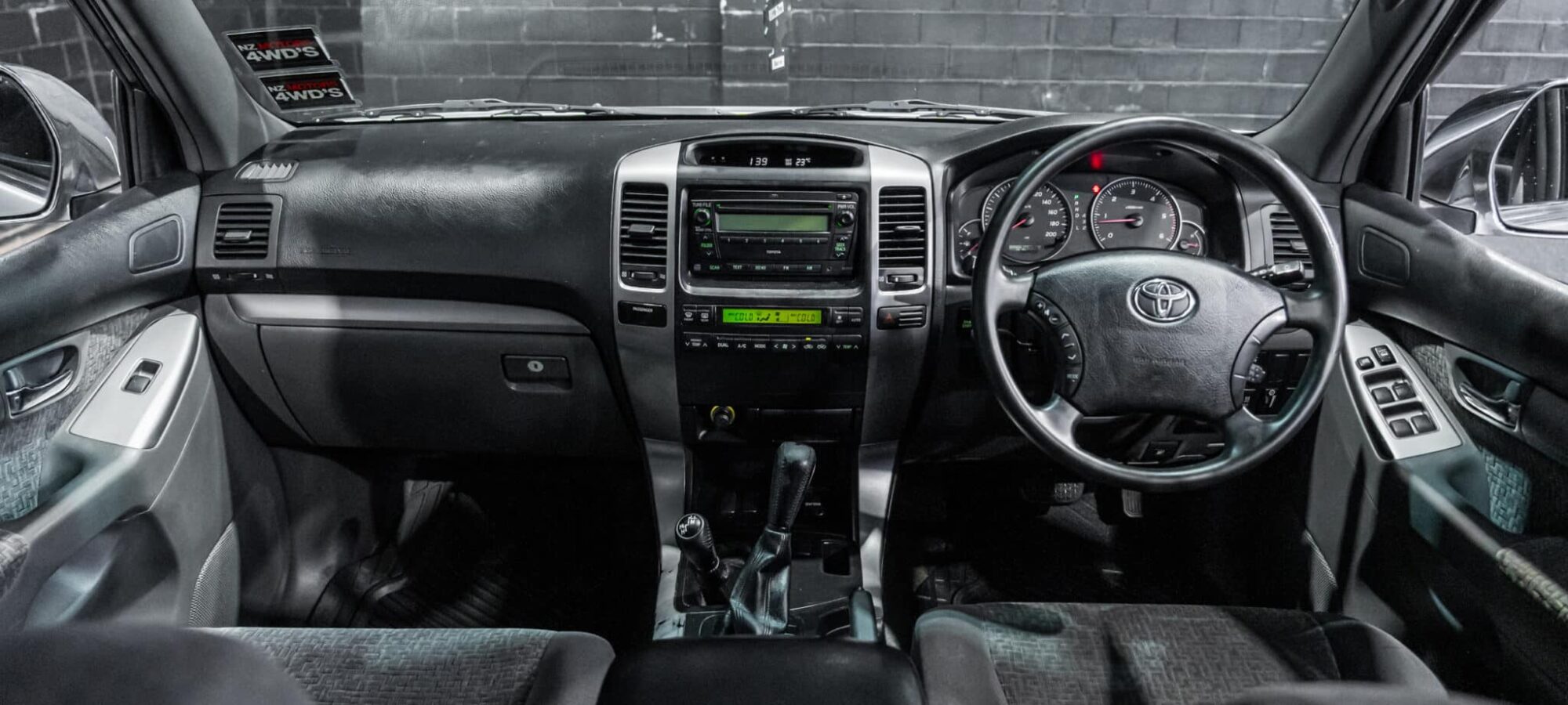 Vehicle Gallery Image