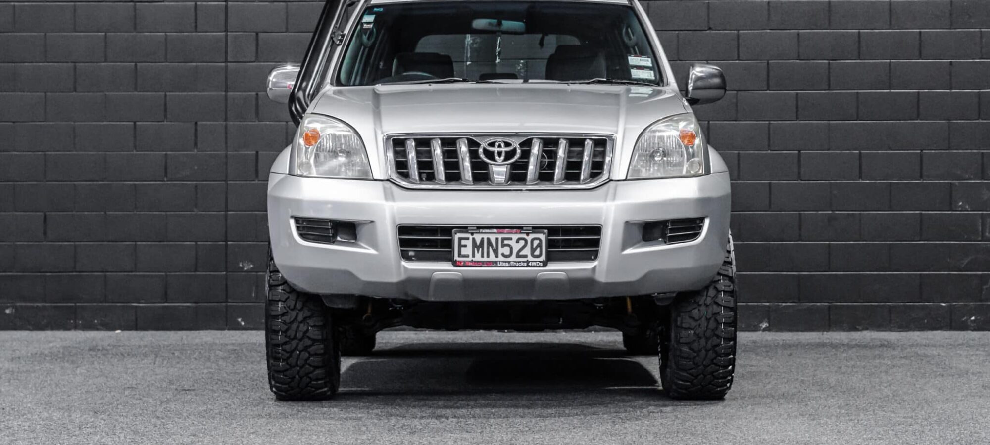 Vehicle Gallery Image