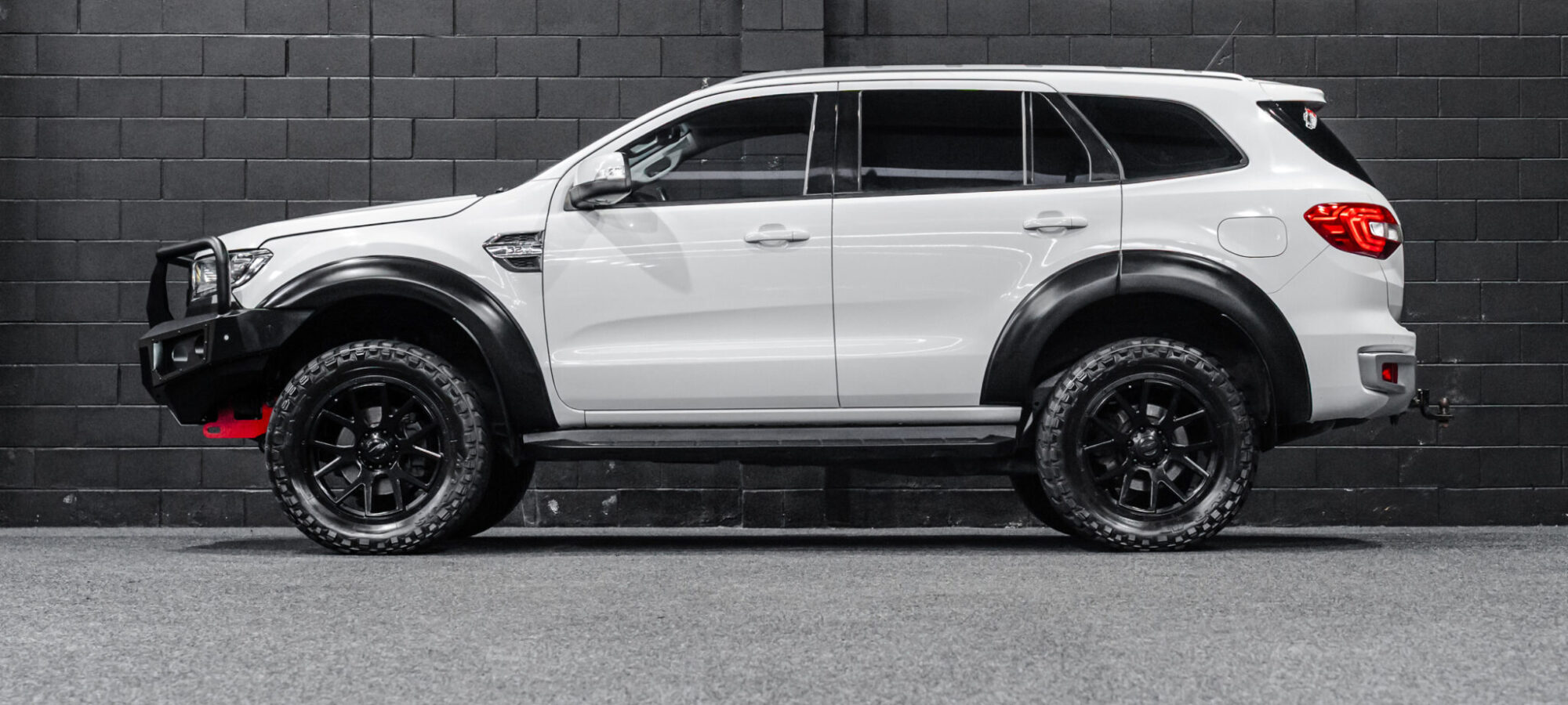 Vehicle Gallery Image