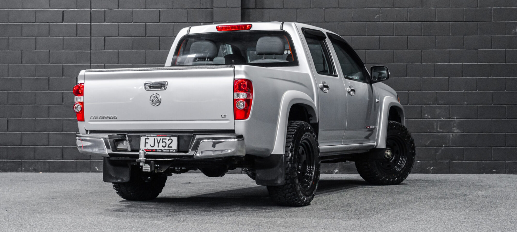 Vehicle Gallery Image