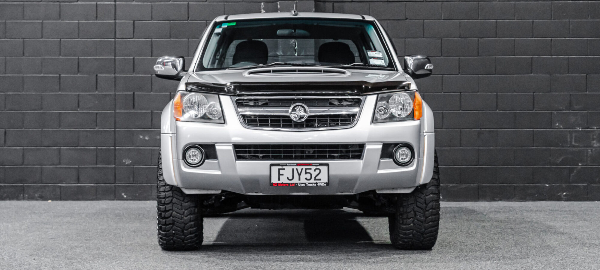 Vehicle Gallery Image