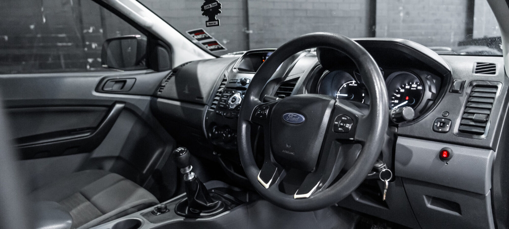 Vehicle Gallery Image