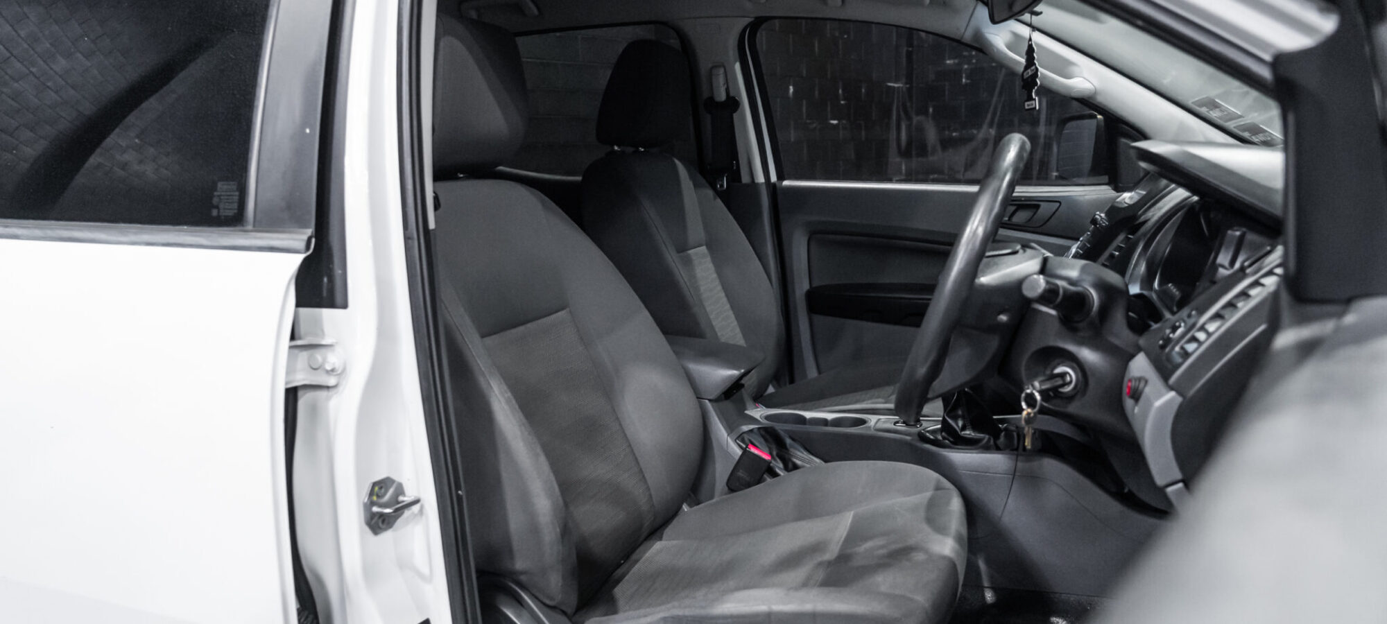 Vehicle Gallery Image