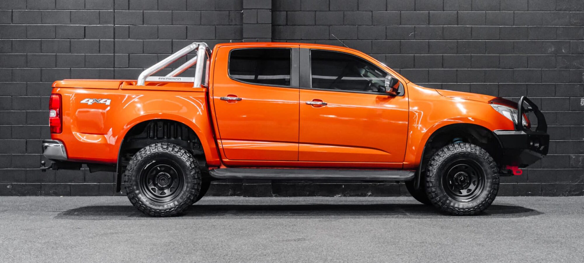 Vehicle Gallery Image