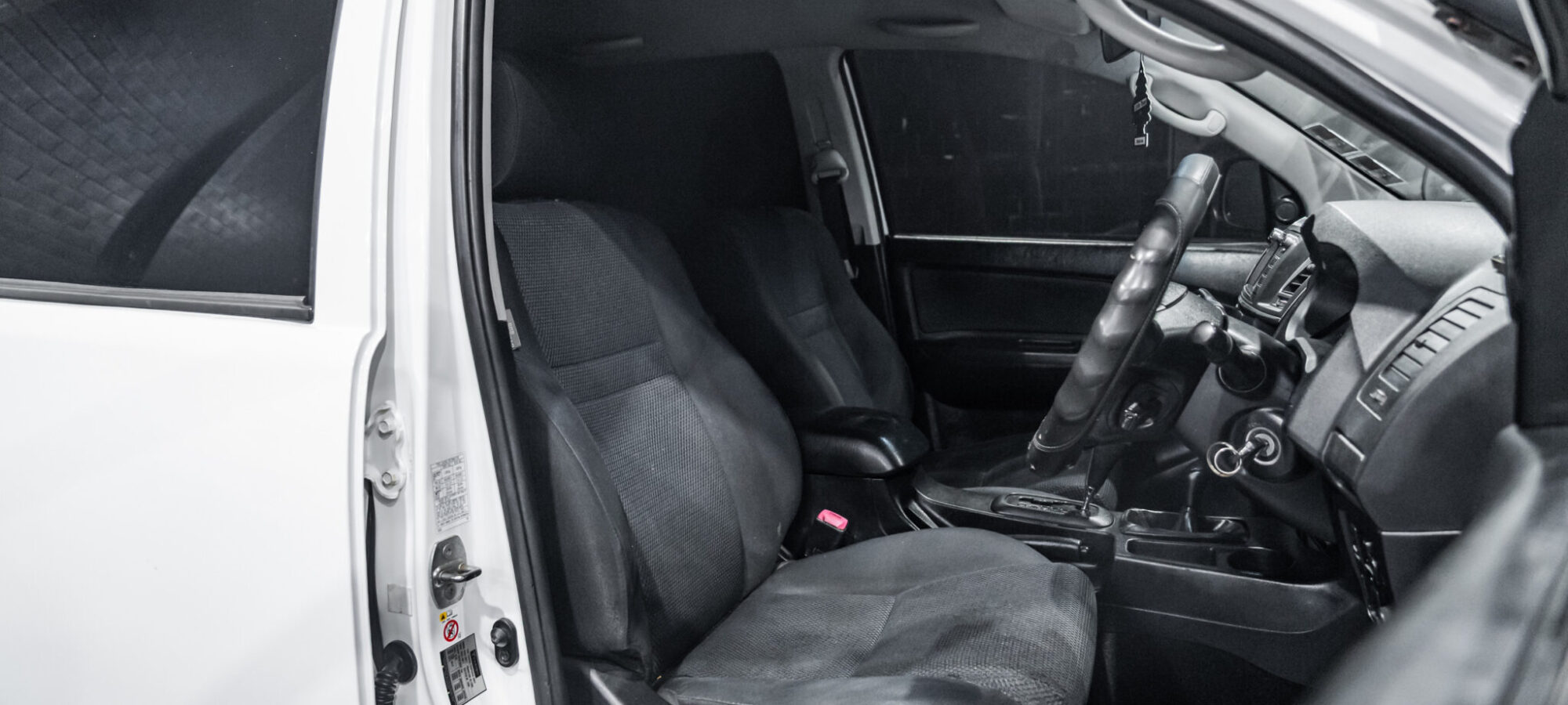 Vehicle Gallery Image