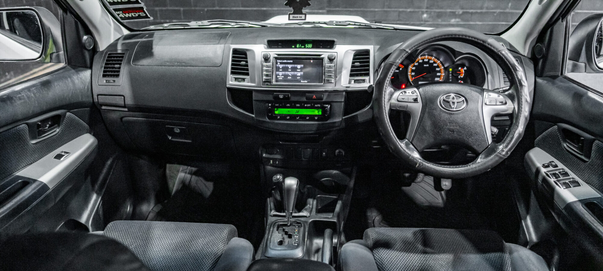 Vehicle Gallery Image