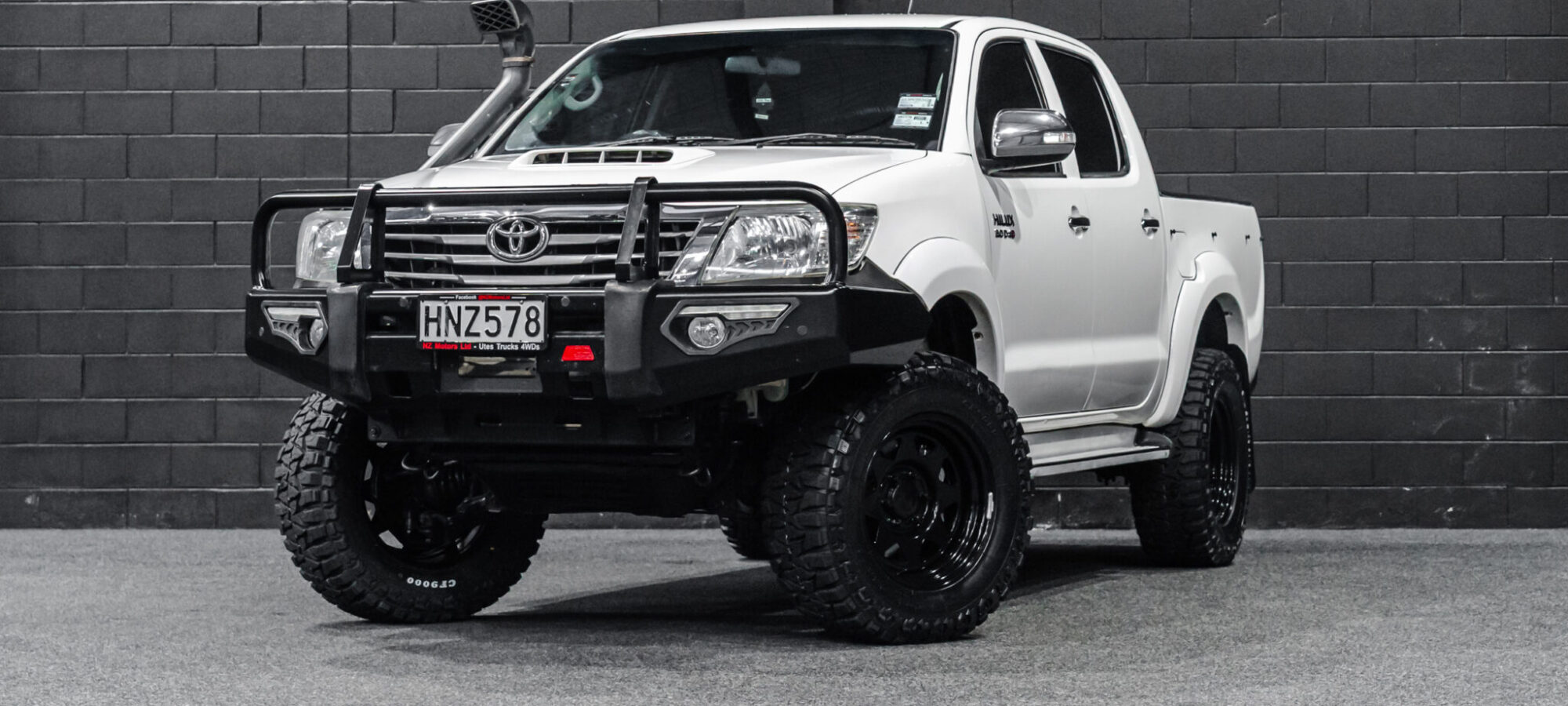 Vehicle Gallery Image