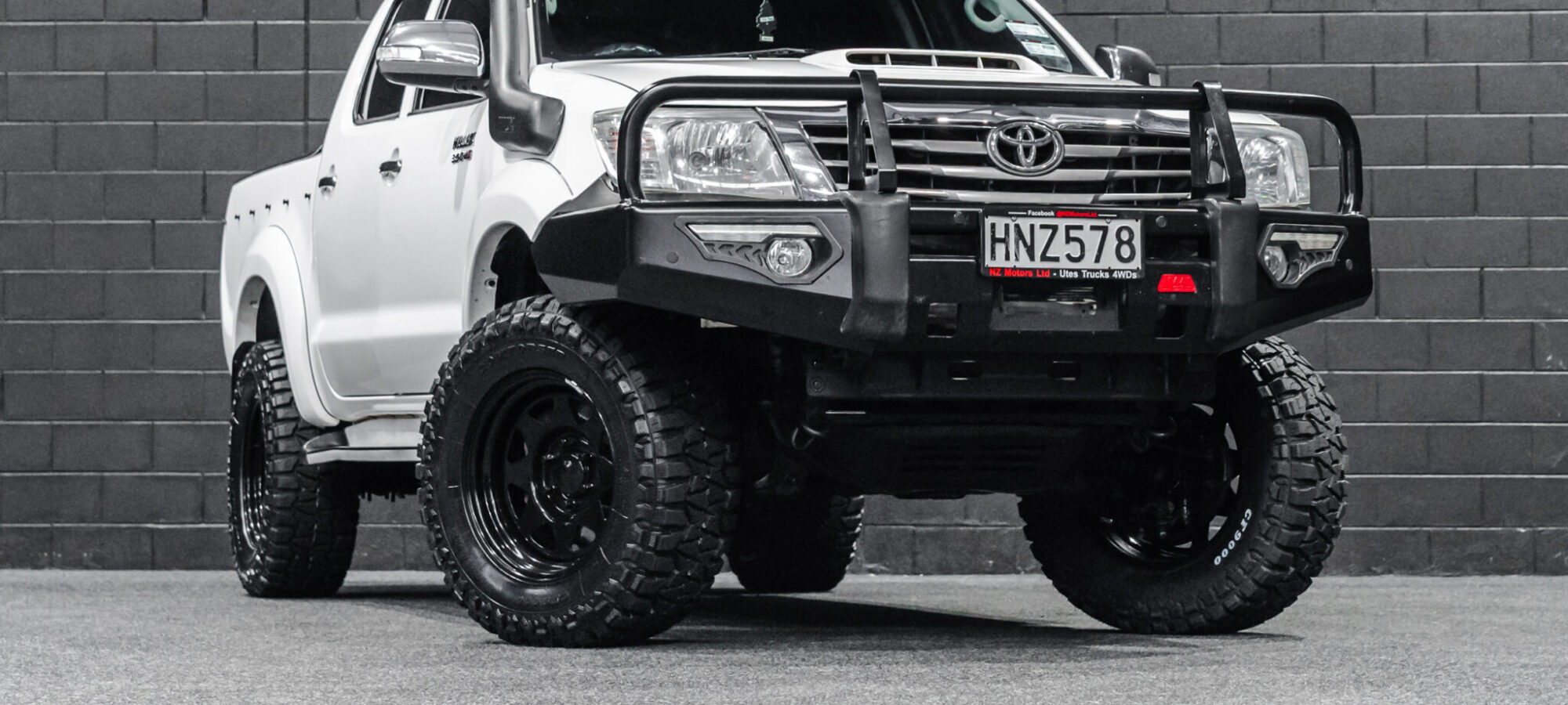 Vehicle Gallery Image