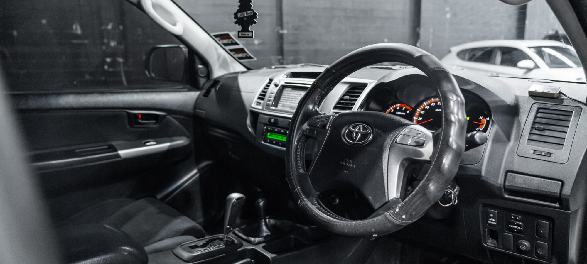 Vehicle Gallery Image