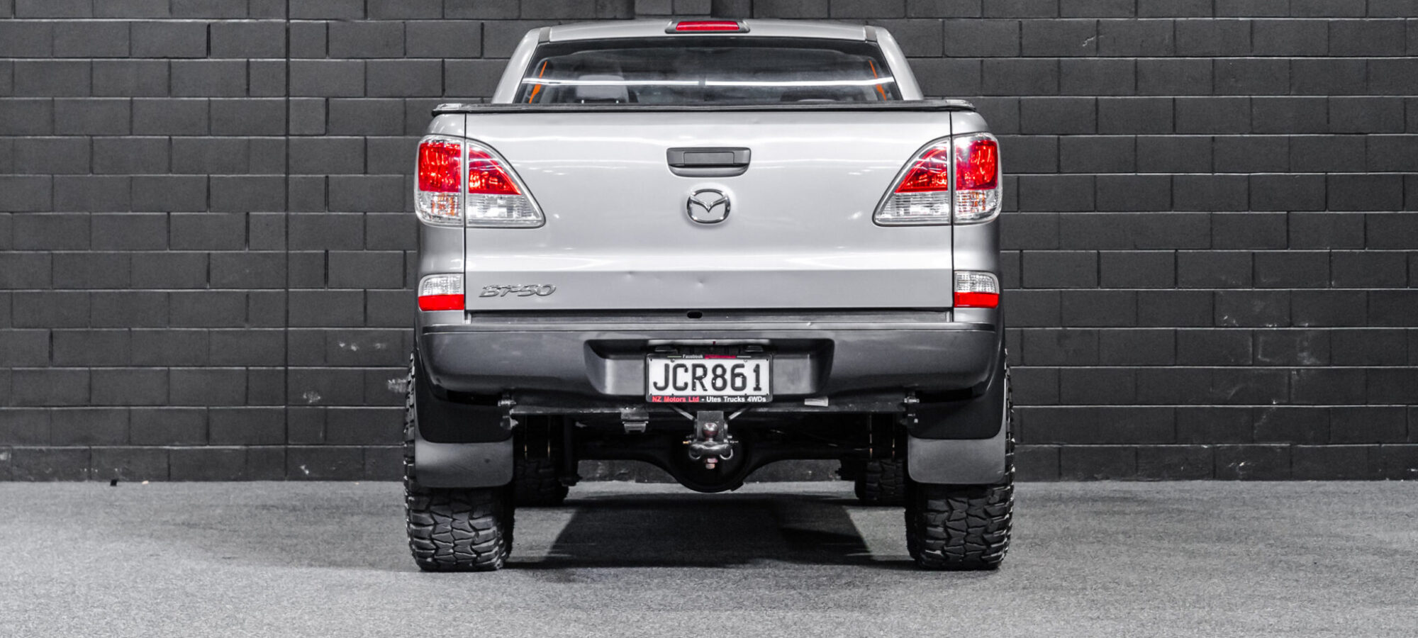 Vehicle Gallery Image