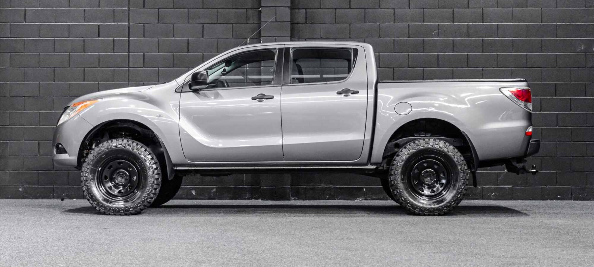 Vehicle Gallery Image