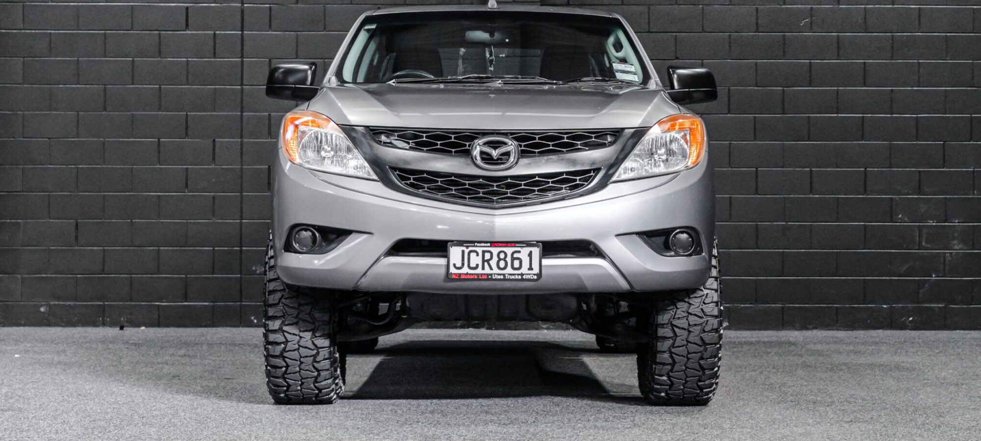 Vehicle Gallery Image