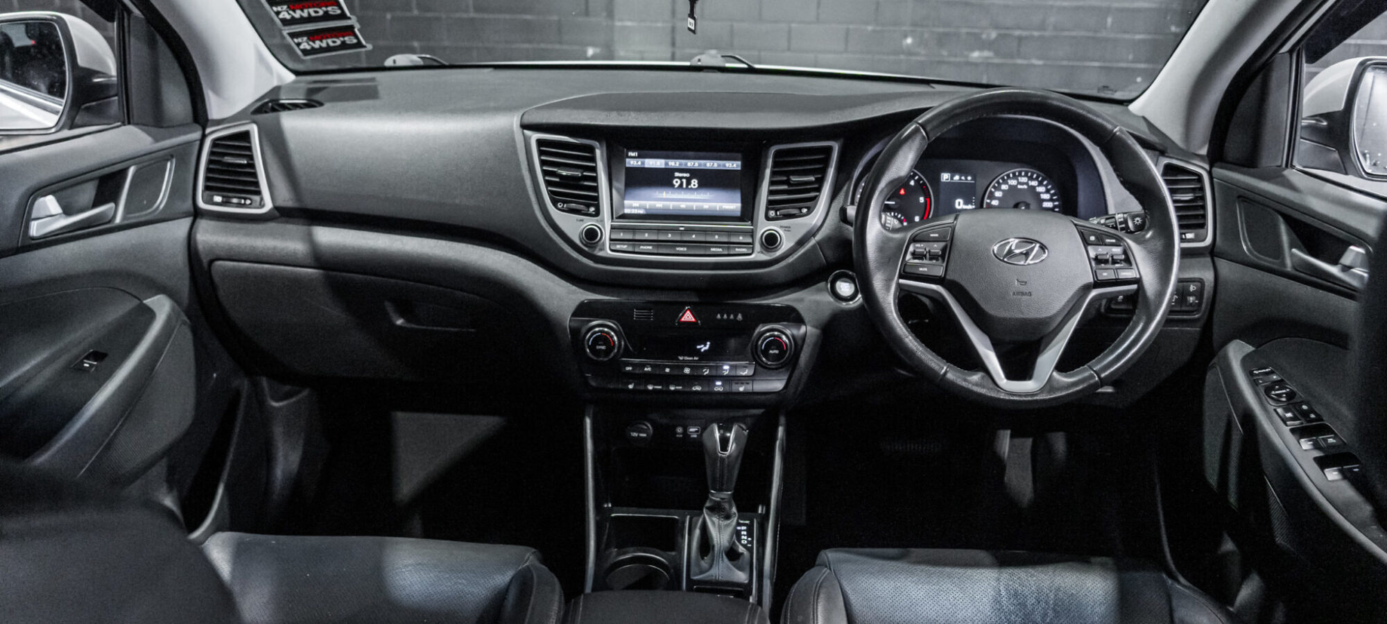 Vehicle Gallery Image