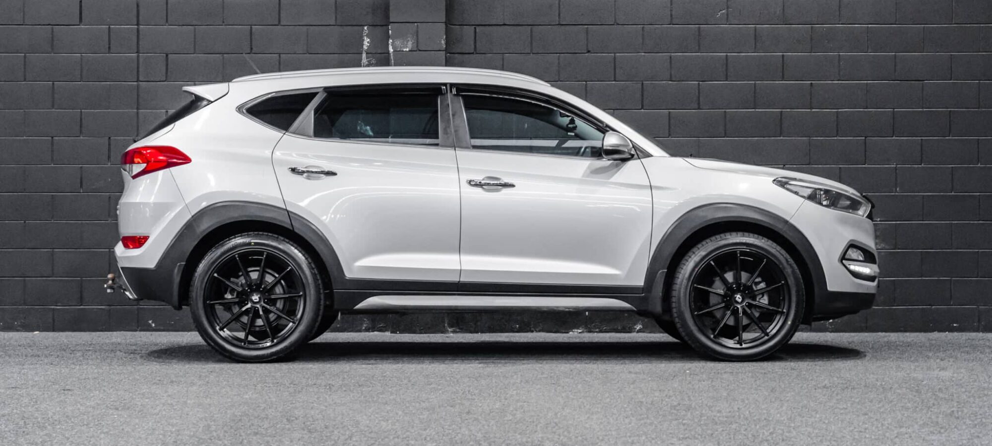 Vehicle Gallery Image