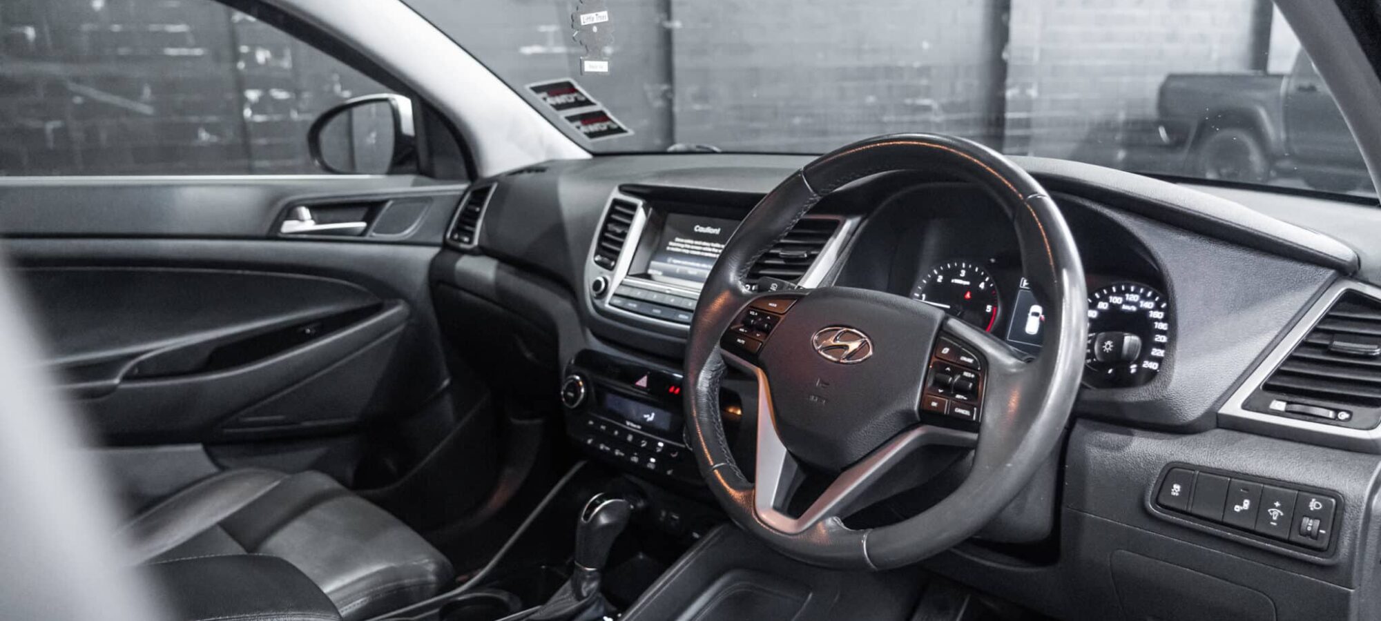 Vehicle Gallery Image