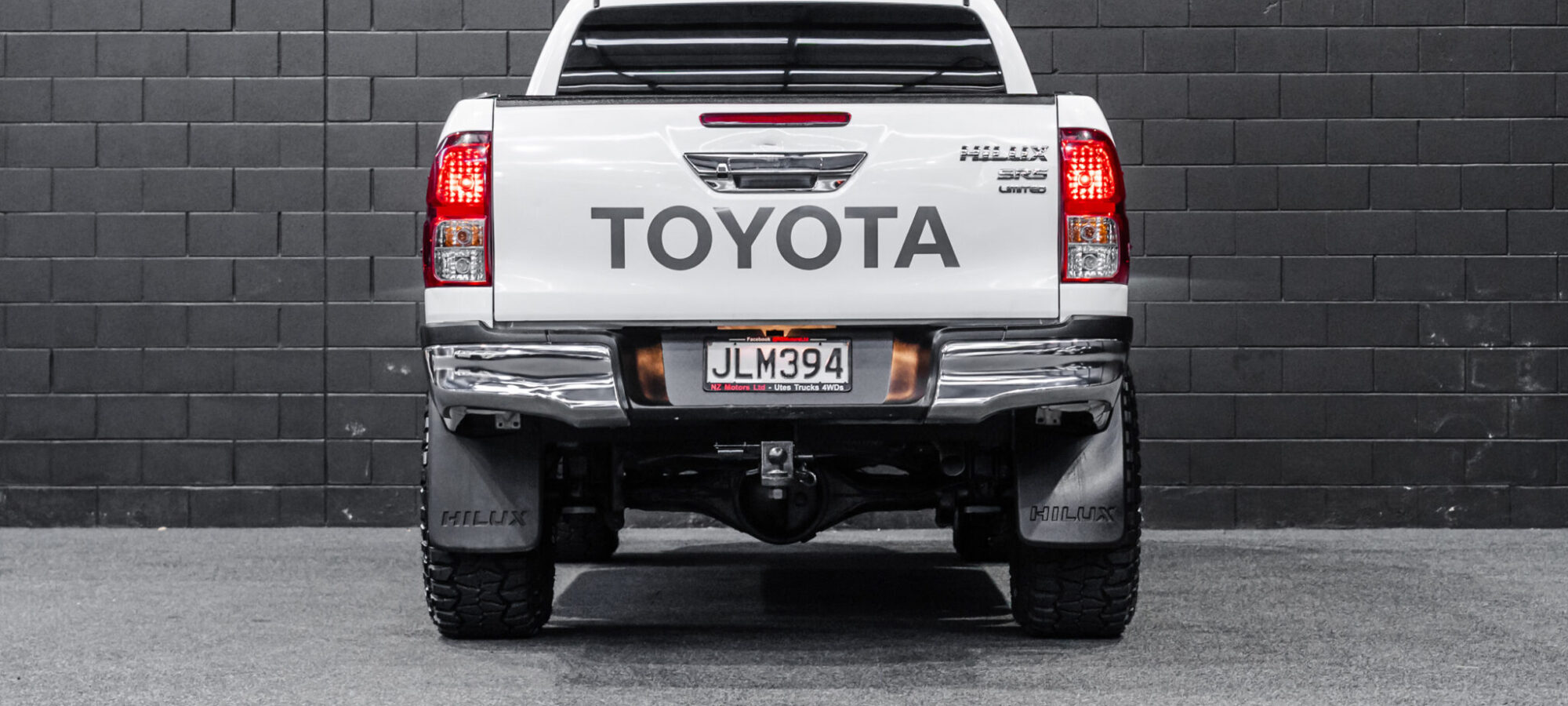 Vehicle Gallery Image