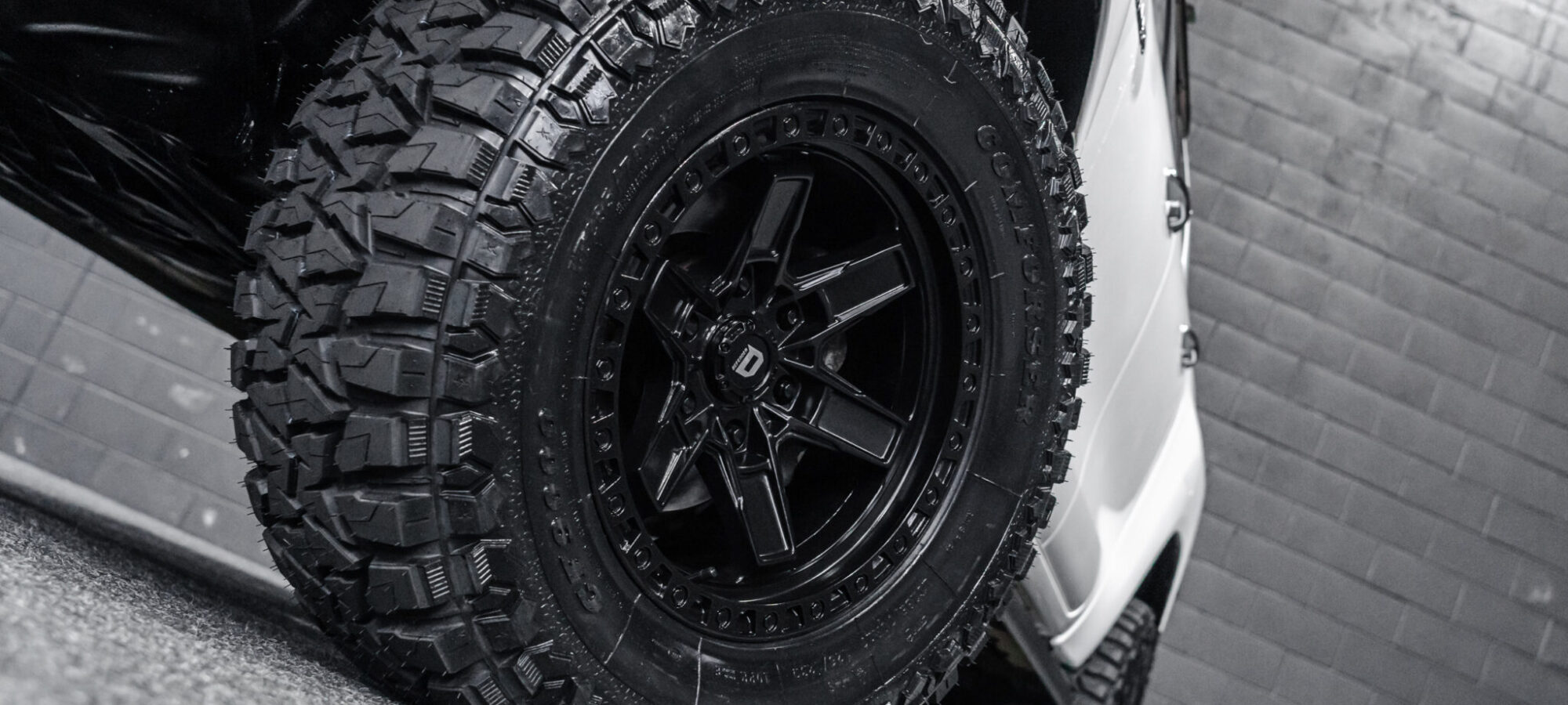 Vehicle Gallery Image