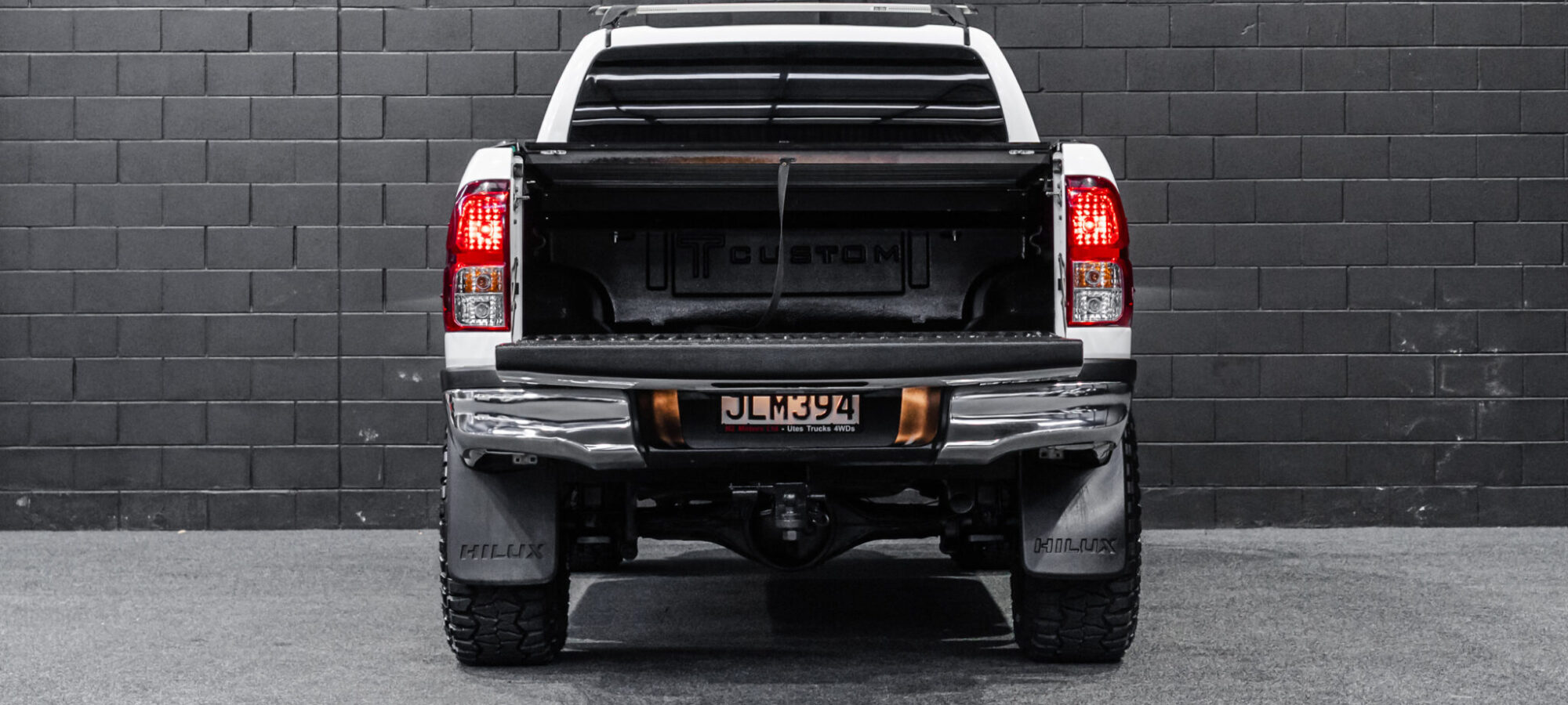 Vehicle Gallery Image