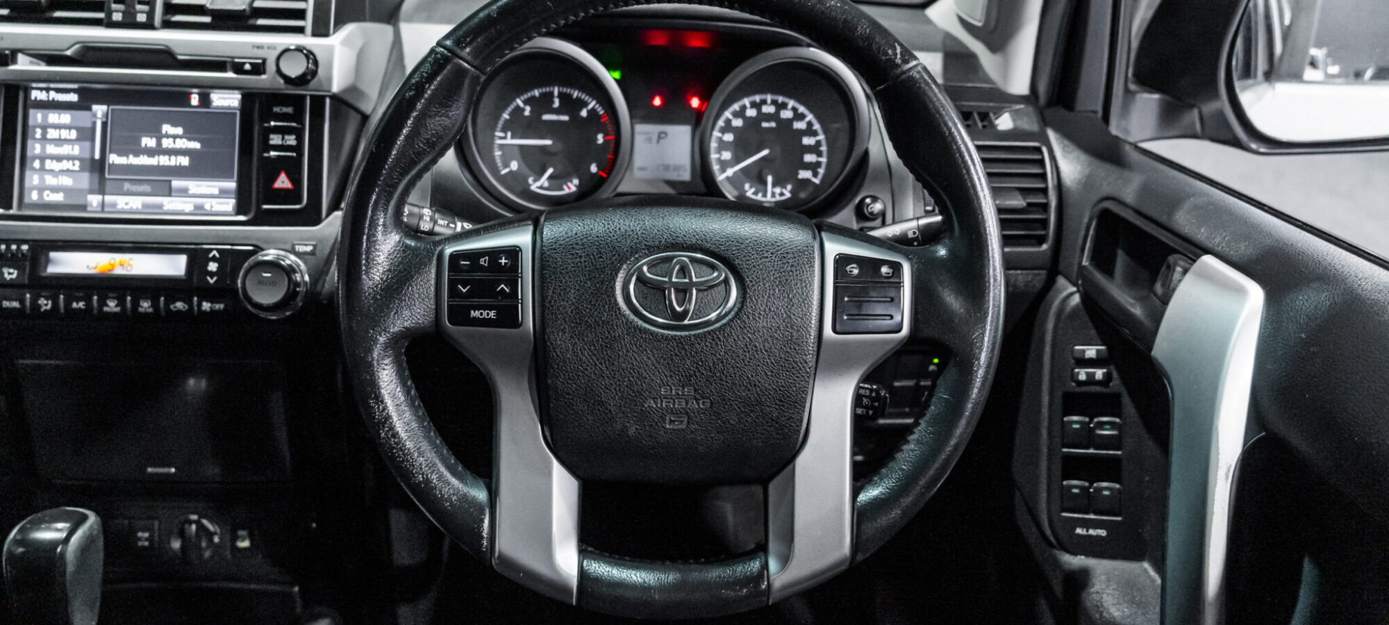 Vehicle Gallery Image