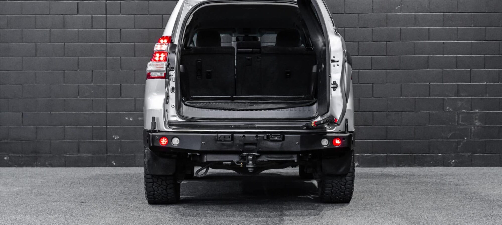 Vehicle Gallery Image