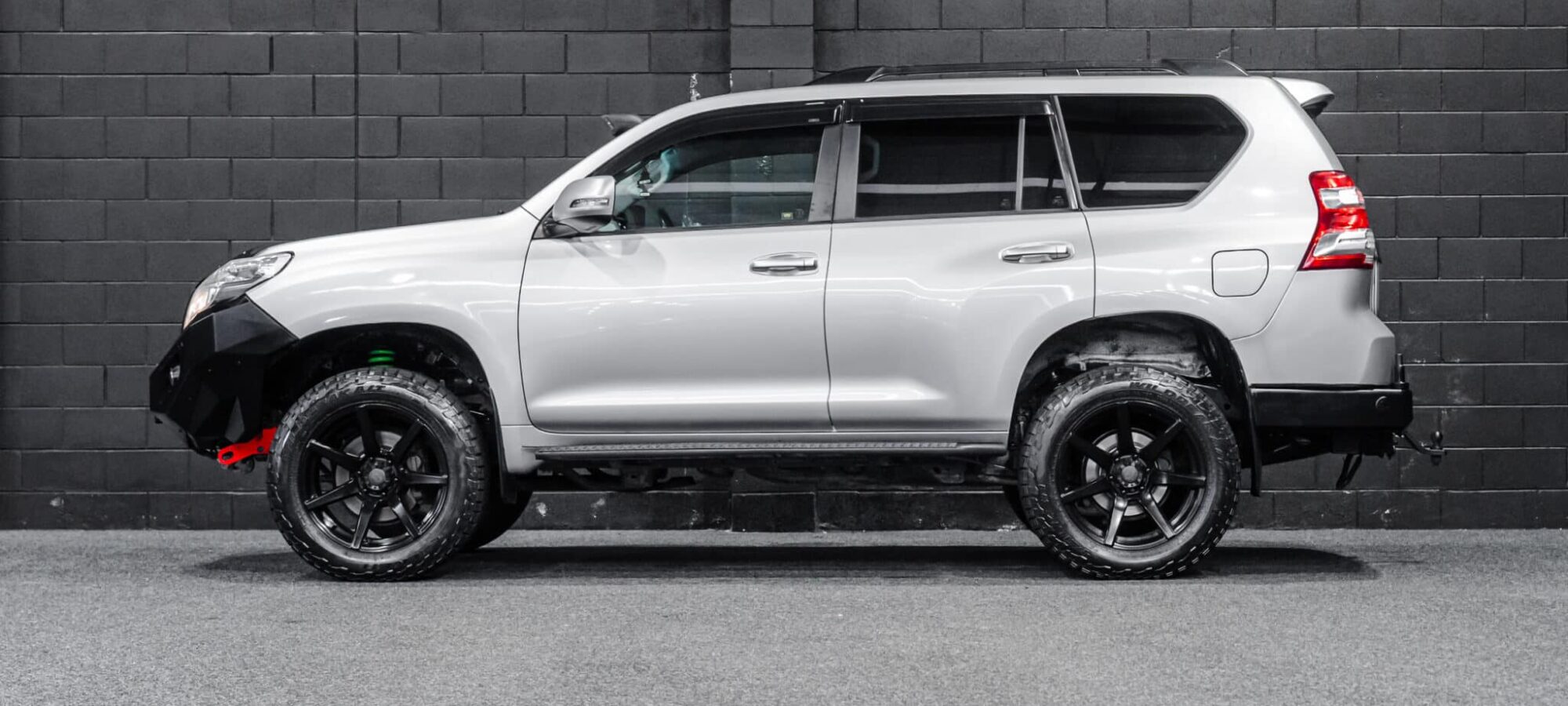 Vehicle Gallery Image