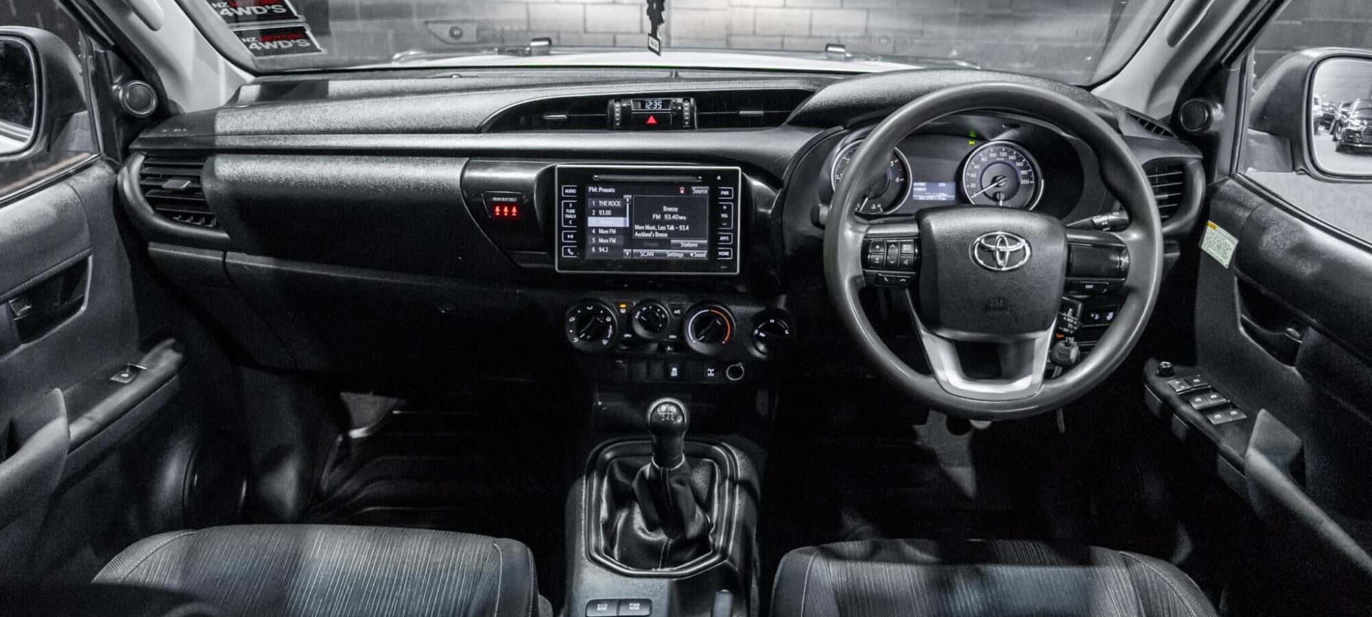 Vehicle Gallery Image