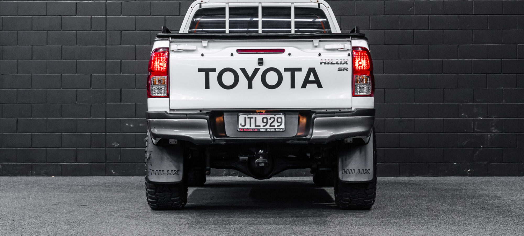 Vehicle Gallery Image