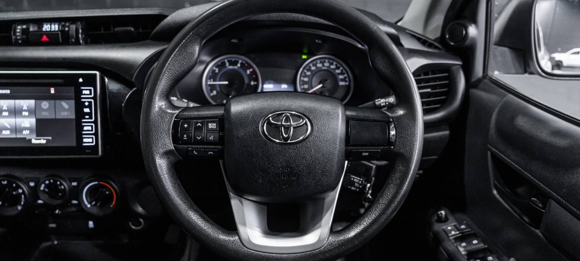 Vehicle Gallery Image