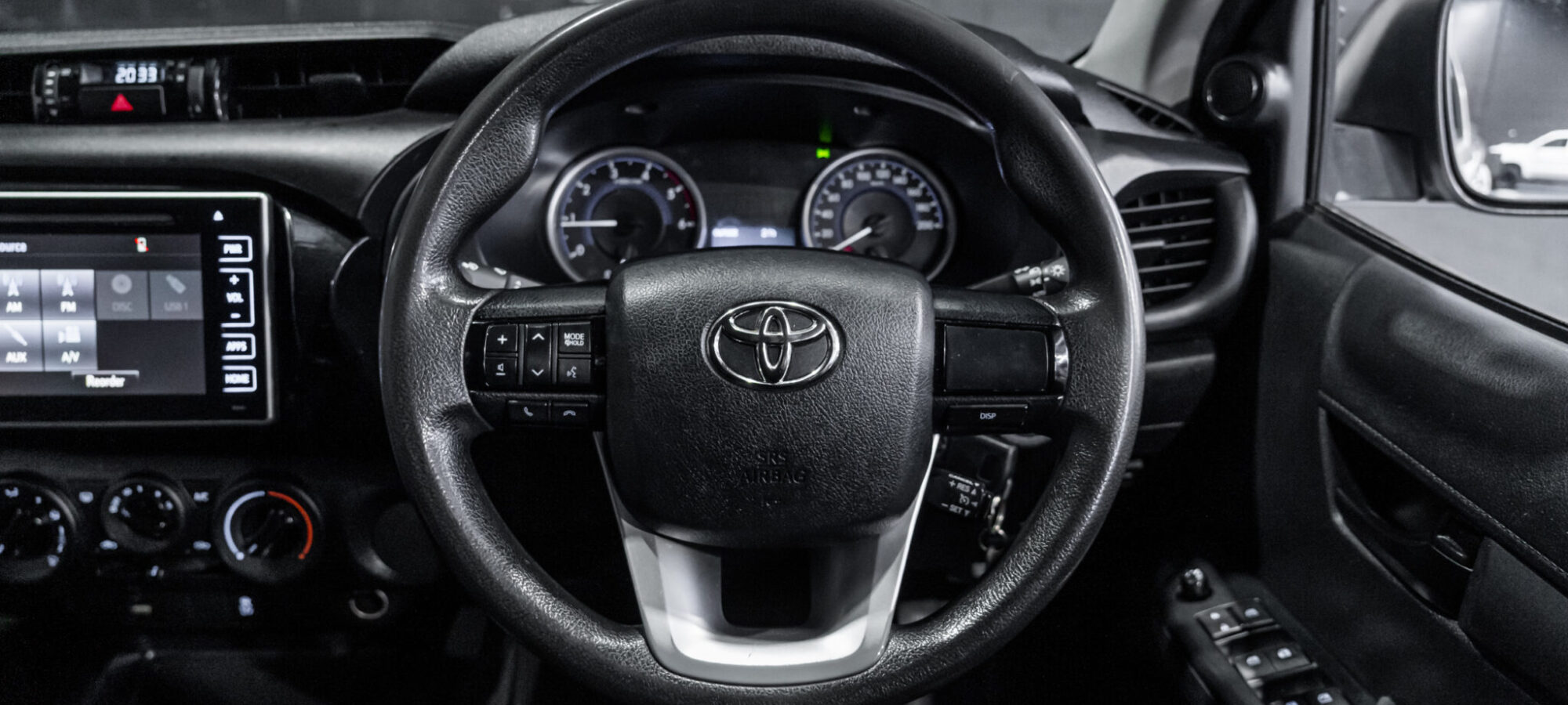 Vehicle Gallery Image