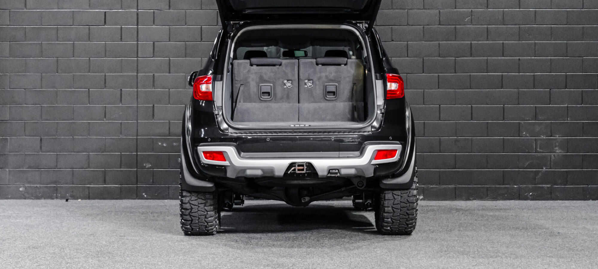 Vehicle Gallery Image