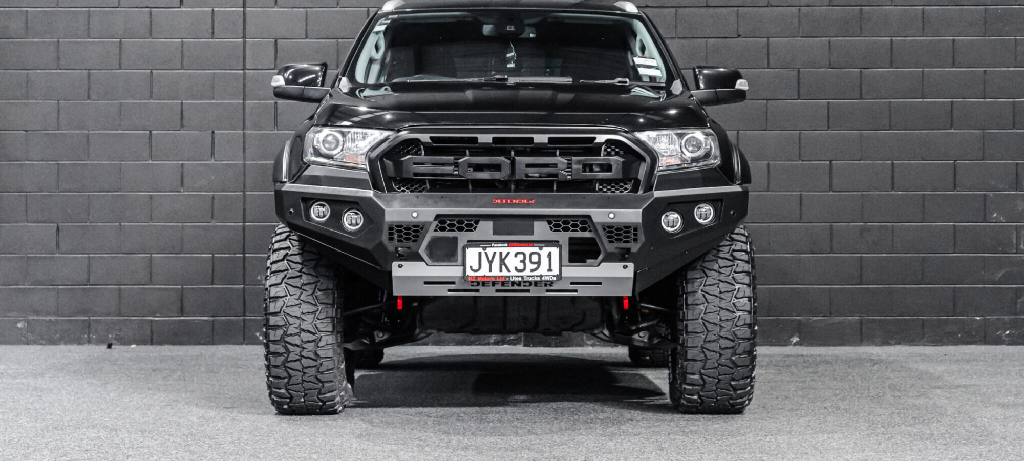 Vehicle Gallery Image