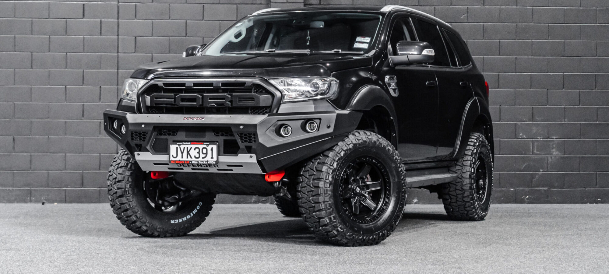 Vehicle Gallery Image