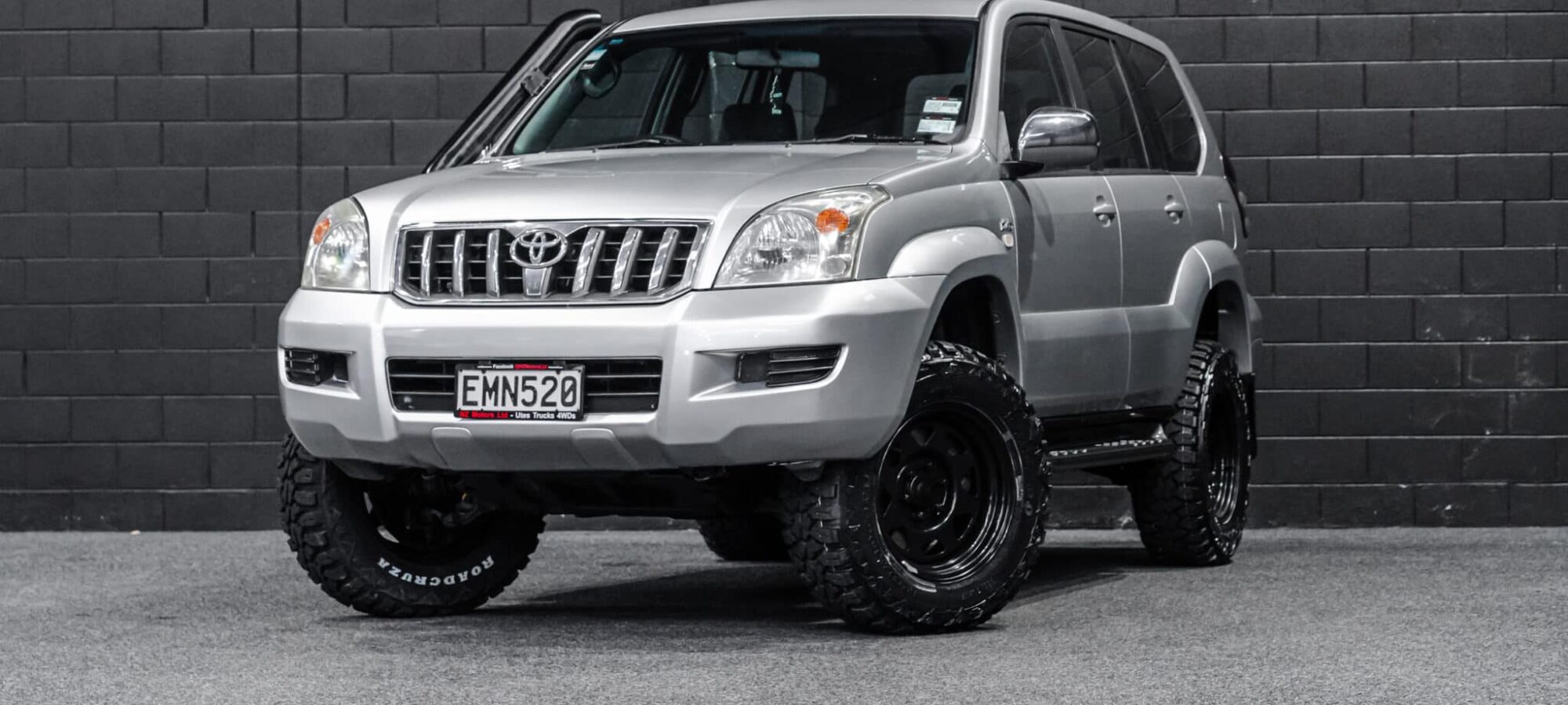 Vehicle Gallery Image