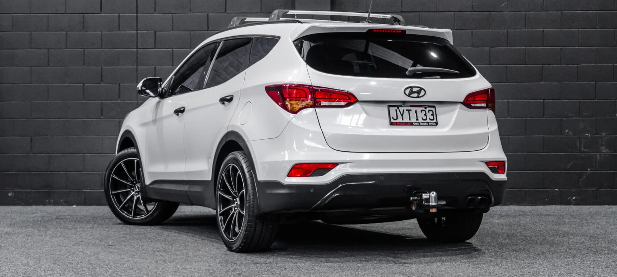 Vehicle Gallery Image