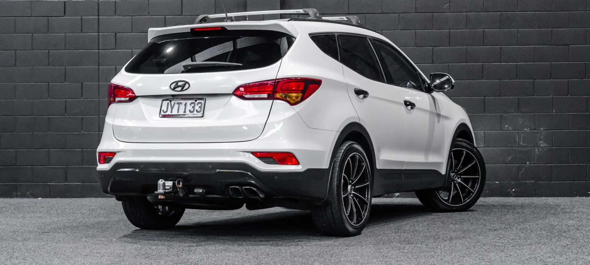 Vehicle Gallery Image