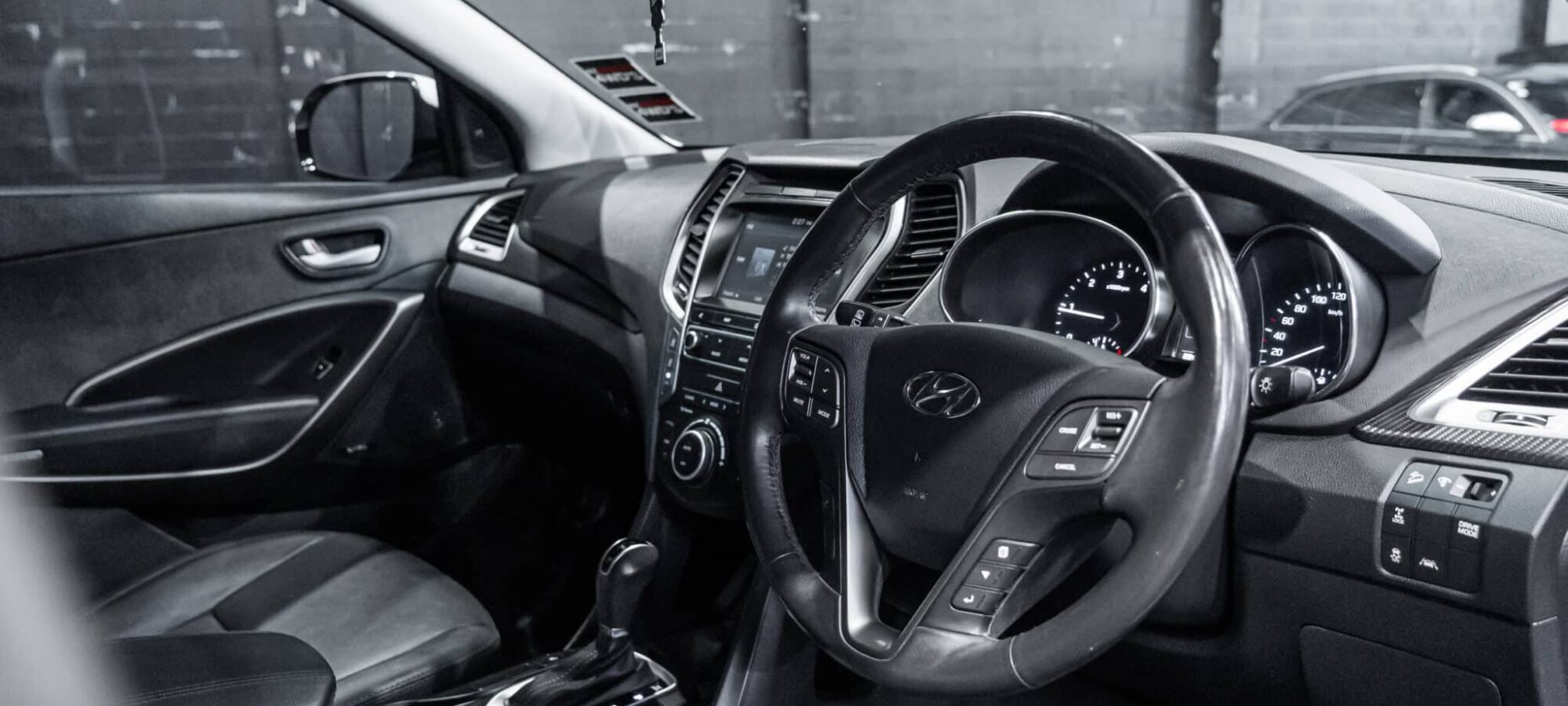 Vehicle Gallery Image