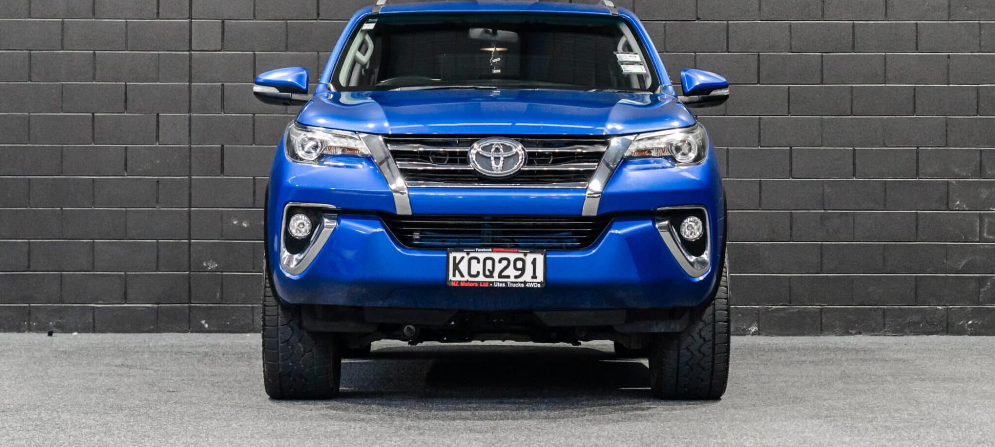 Vehicle Gallery Image