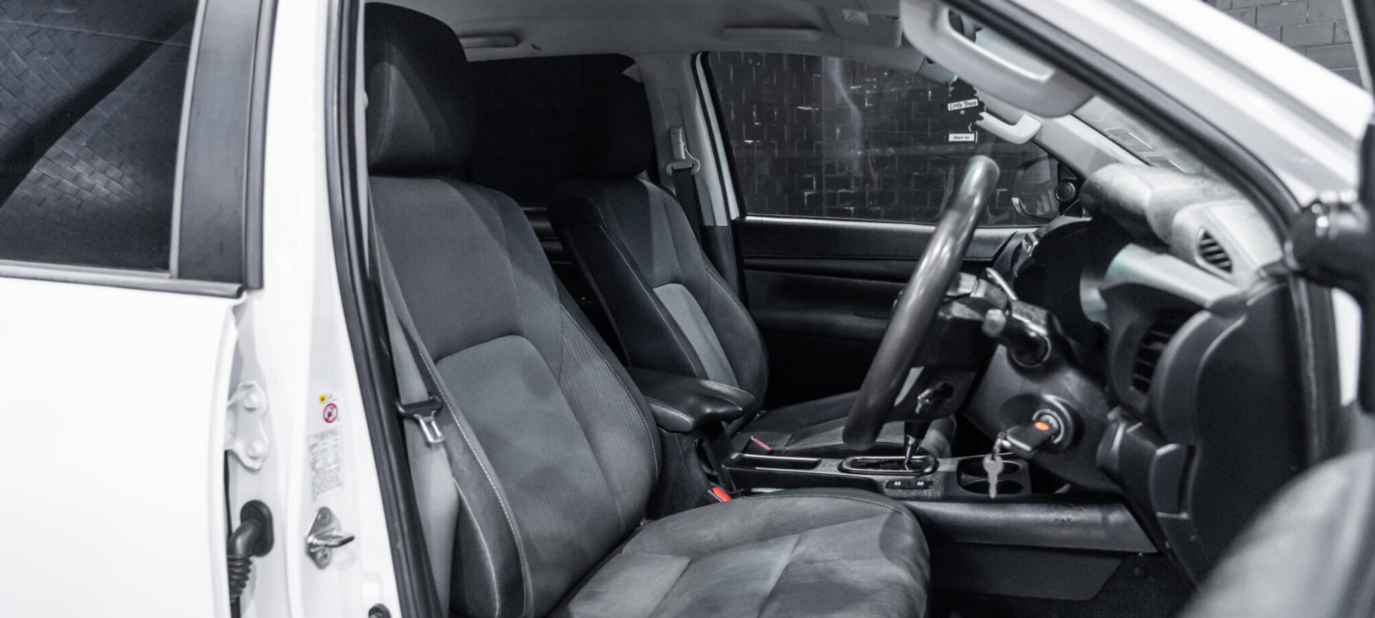 Vehicle Gallery Image