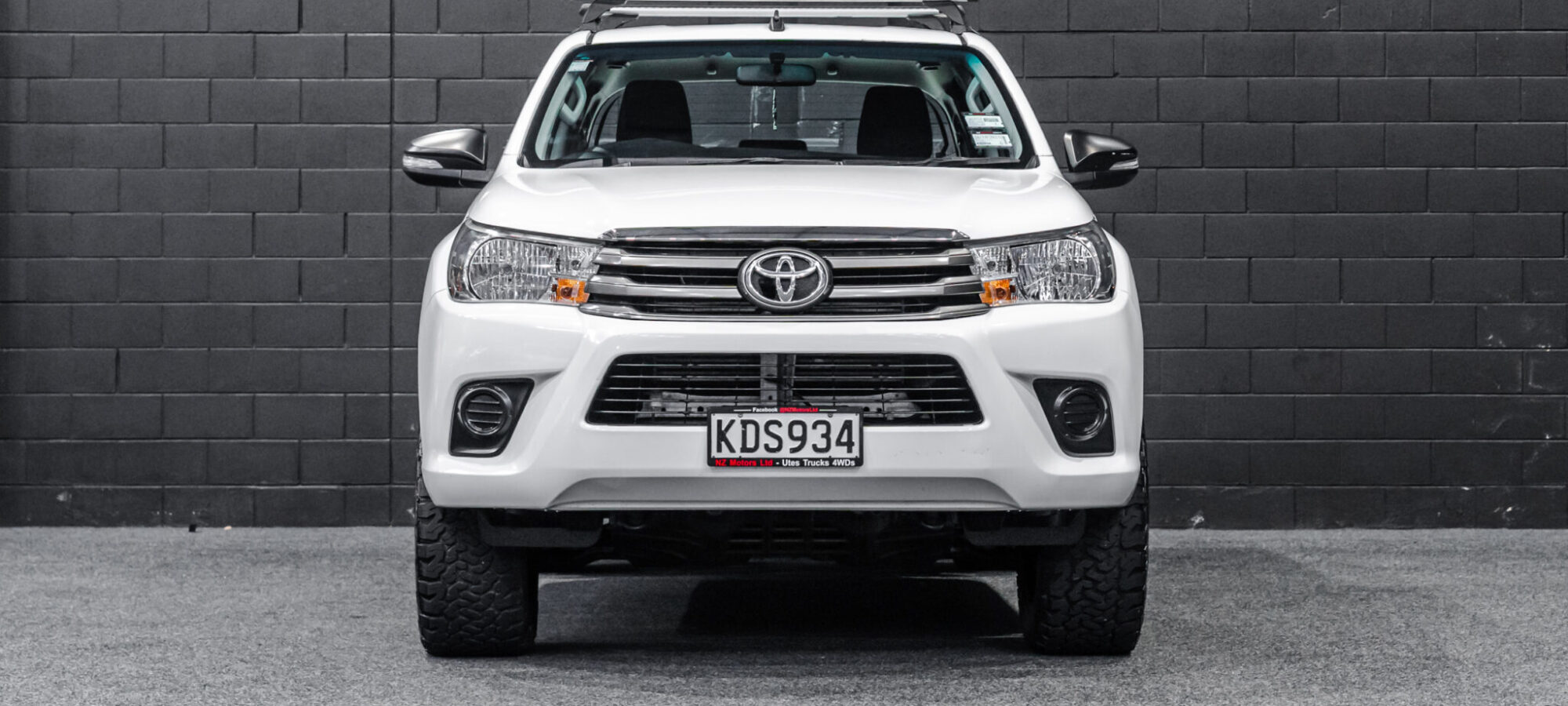 Vehicle Gallery Image