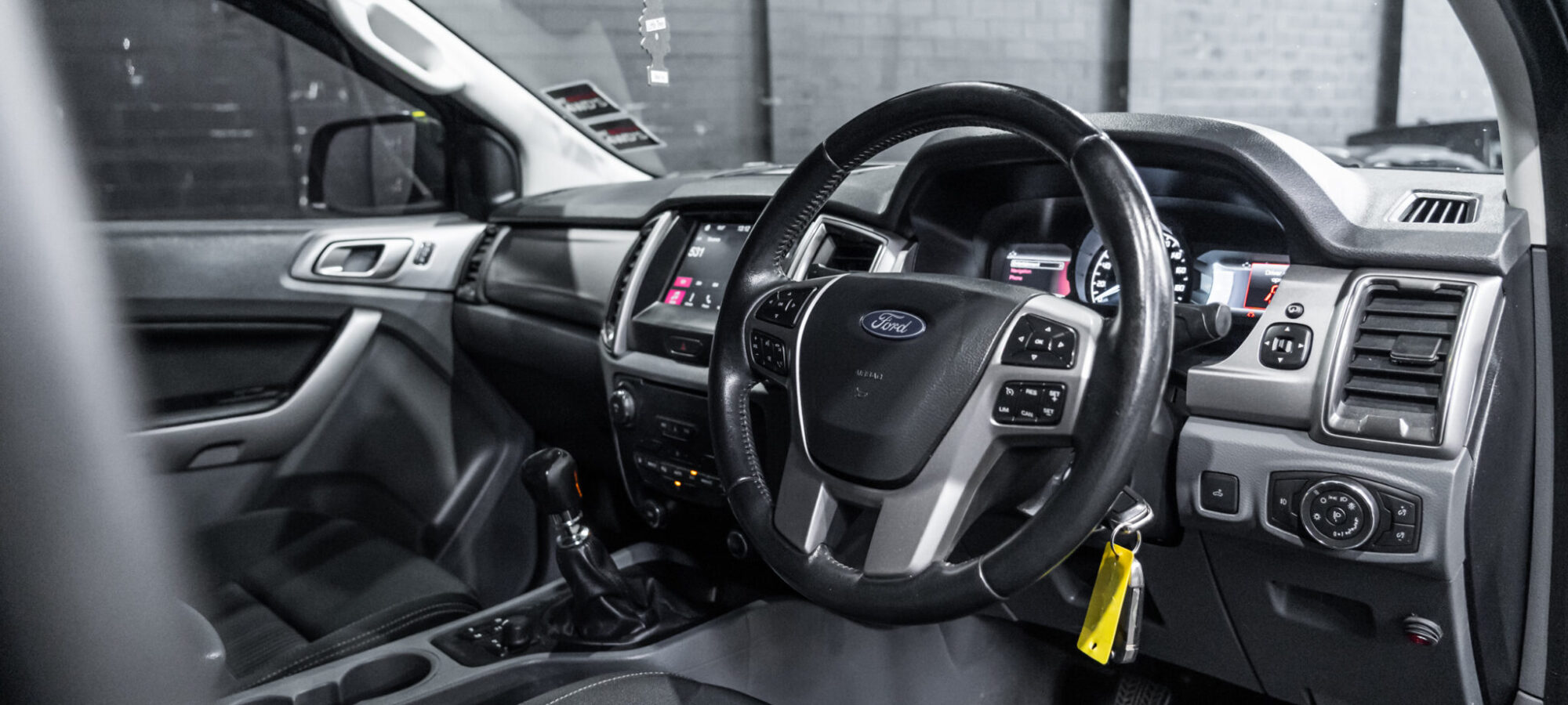 Vehicle Gallery Image