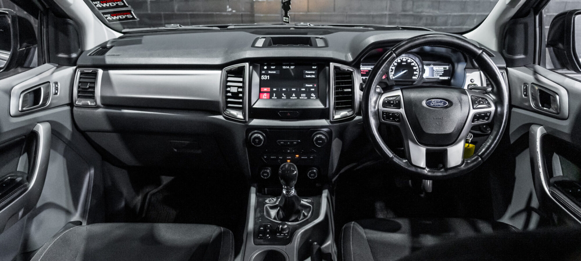 Vehicle Gallery Image