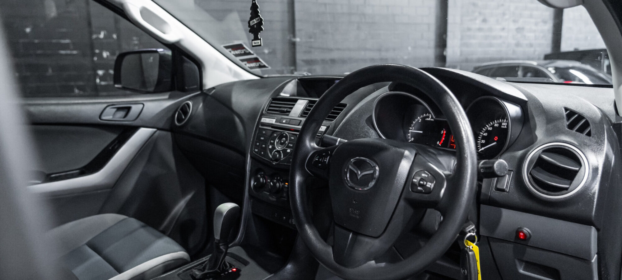 Vehicle Gallery Image