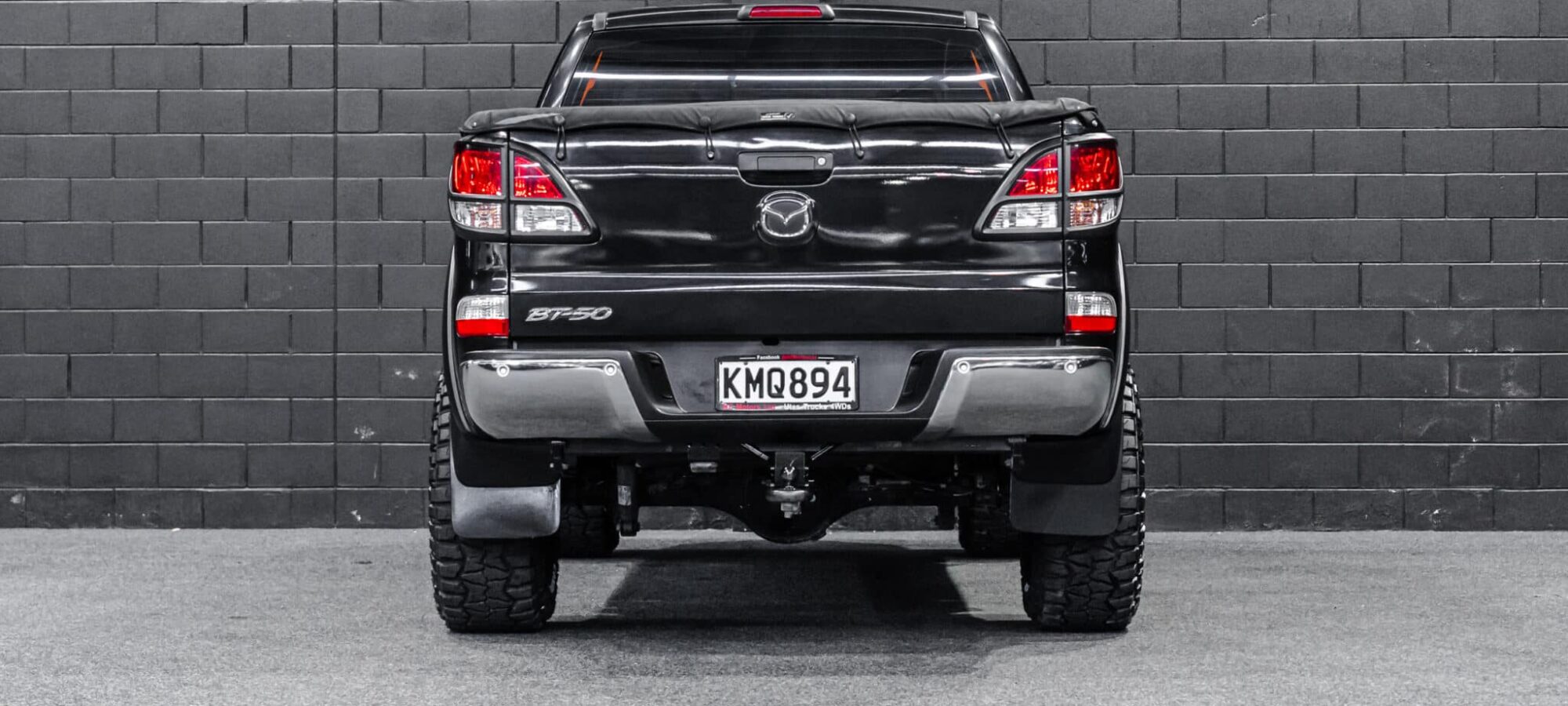 Vehicle Gallery Image