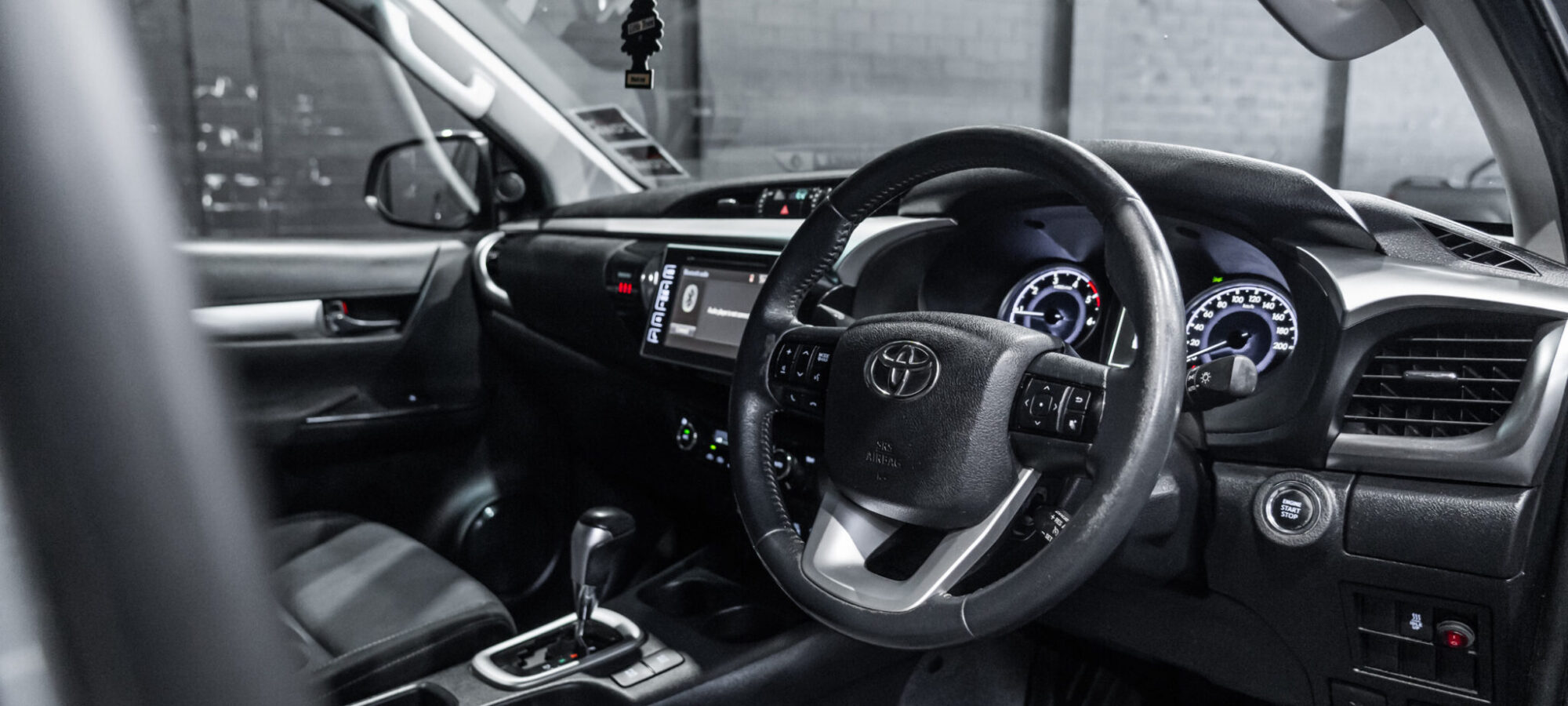 Vehicle Gallery Image