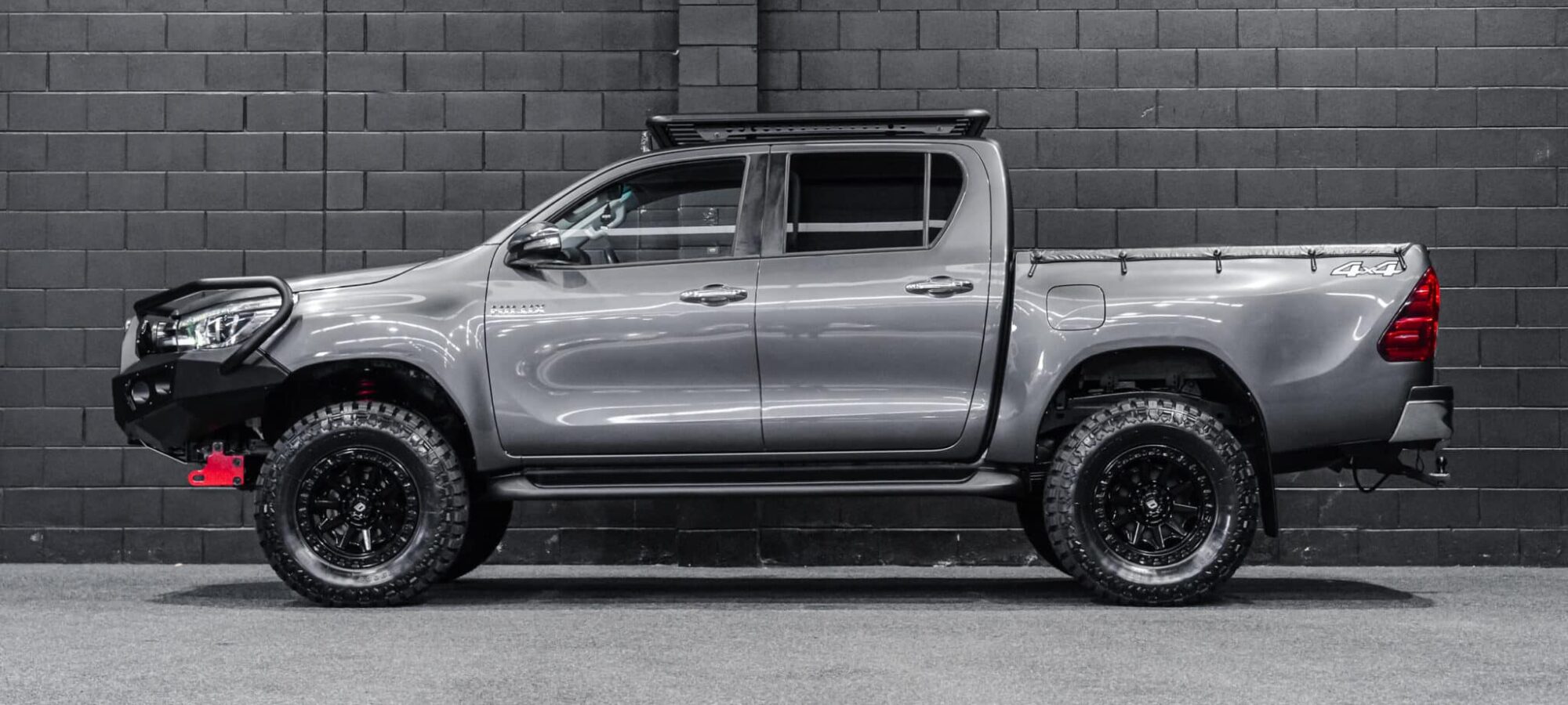 Vehicle Gallery Image