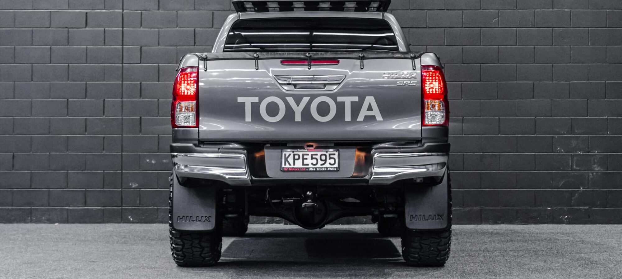 Vehicle Gallery Image