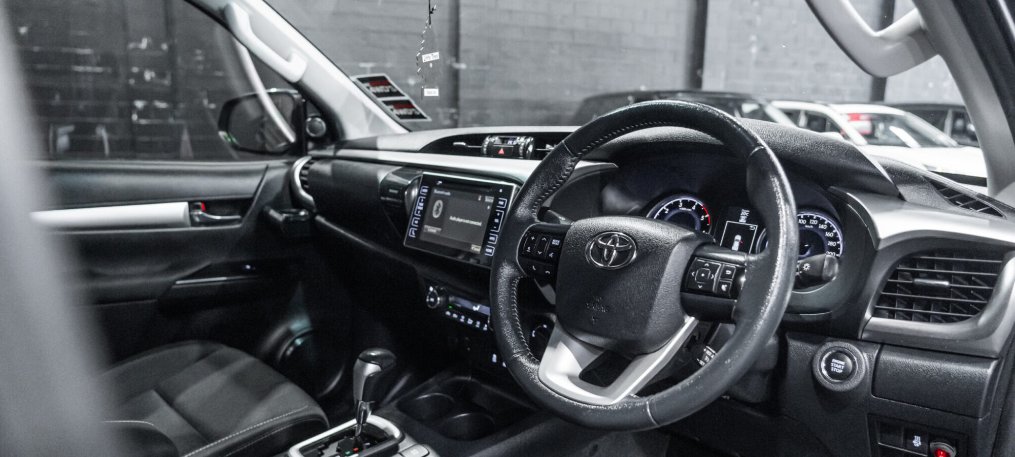 Vehicle Gallery Image